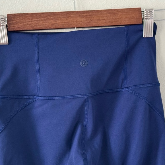 Lululemon women’s High Times Pant *Metta
Hero Blue size 4 - Picture 12 of 13
